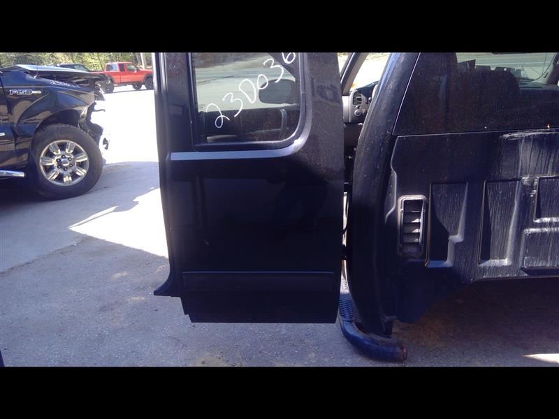 https://f005.backblazeb2.com/file/img-partshotlines-com/Inventory/NE231/Vehicle/17348_09.jpg