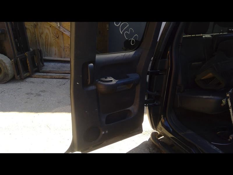 https://f005.backblazeb2.com/file/img-partshotlines-com/Inventory/NE231/Vehicle/17348_11.jpg