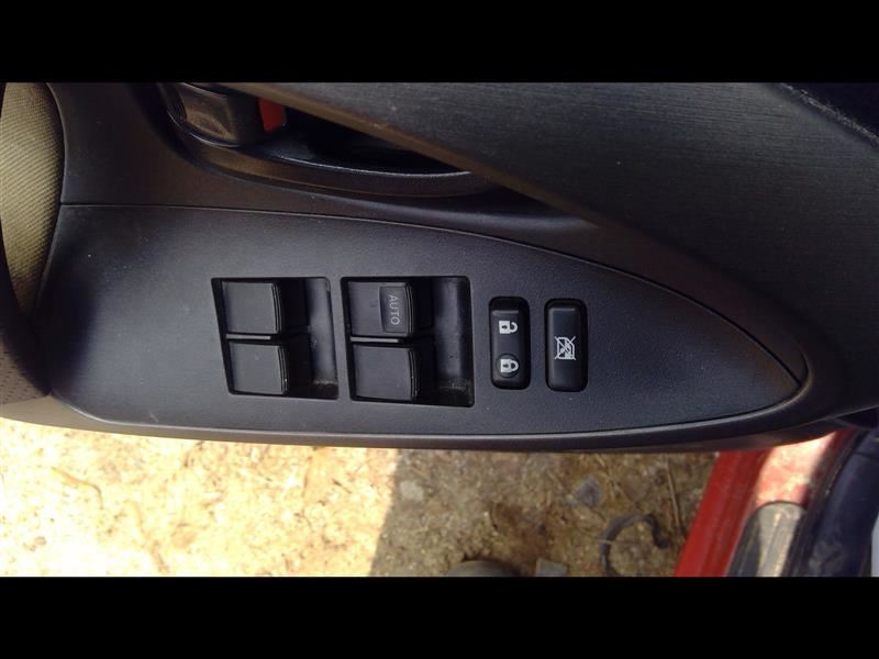 https://f005.backblazeb2.com/file/img-partshotlines-com/Inventory/NE231/Vehicle/17359_08.jpg