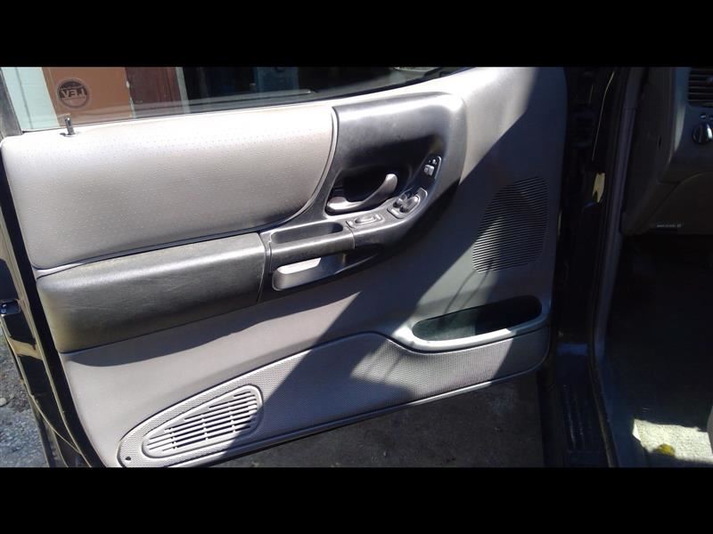https://f005.backblazeb2.com/file/img-partshotlines-com/Inventory/NE231/Vehicle/17604_09.jpg