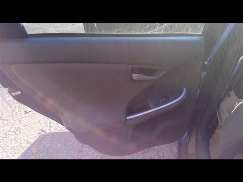 https://f005.backblazeb2.com/file/img-partshotlines-com/Inventory/NE231/Vehicle/17728_10.jpg