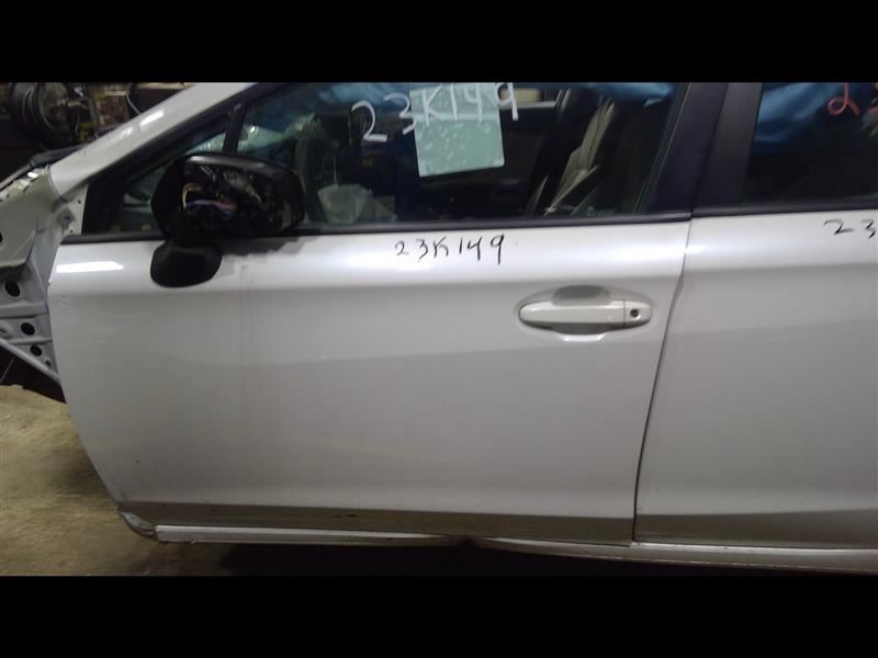 https://f005.backblazeb2.com/file/img-partshotlines-com/Inventory/NE231/Vehicle/17815_06.jpg
