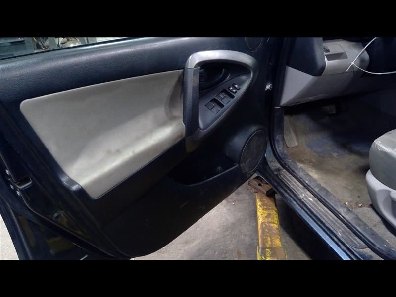 https://f005.backblazeb2.com/file/img-partshotlines-com/Inventory/NE231/Vehicle/18025_11.jpg