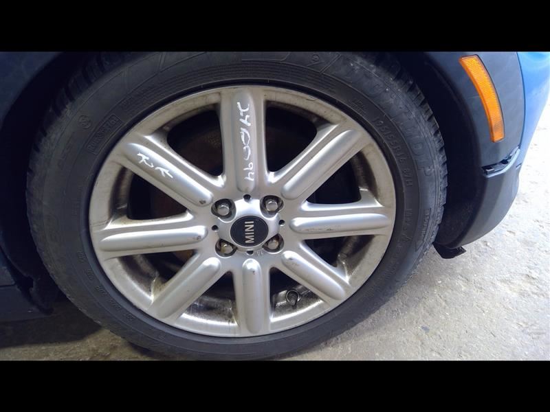 https://f005.backblazeb2.com/file/img-partshotlines-com/Inventory/NE231/Vehicle/18139_08.jpg