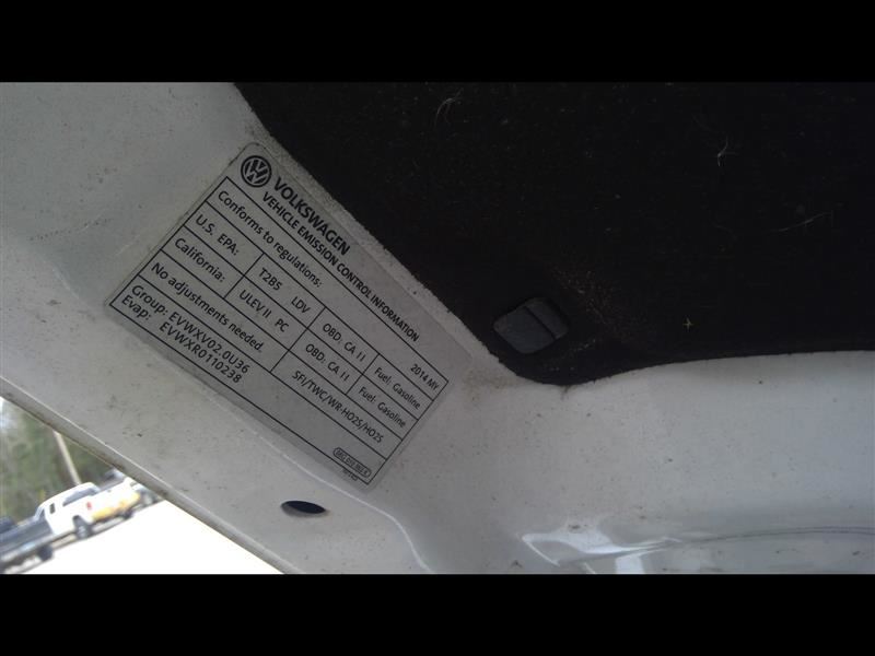 https://f005.backblazeb2.com/file/img-partshotlines-com/Inventory/NE231/Vehicle/18176_02.jpg