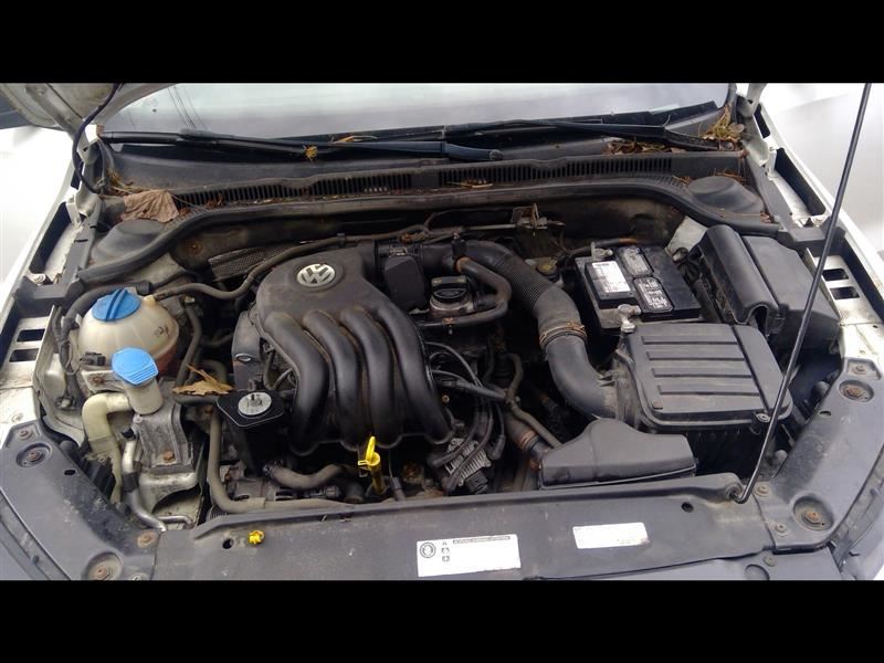 https://f005.backblazeb2.com/file/img-partshotlines-com/Inventory/NE231/Vehicle/18176_03.jpg
