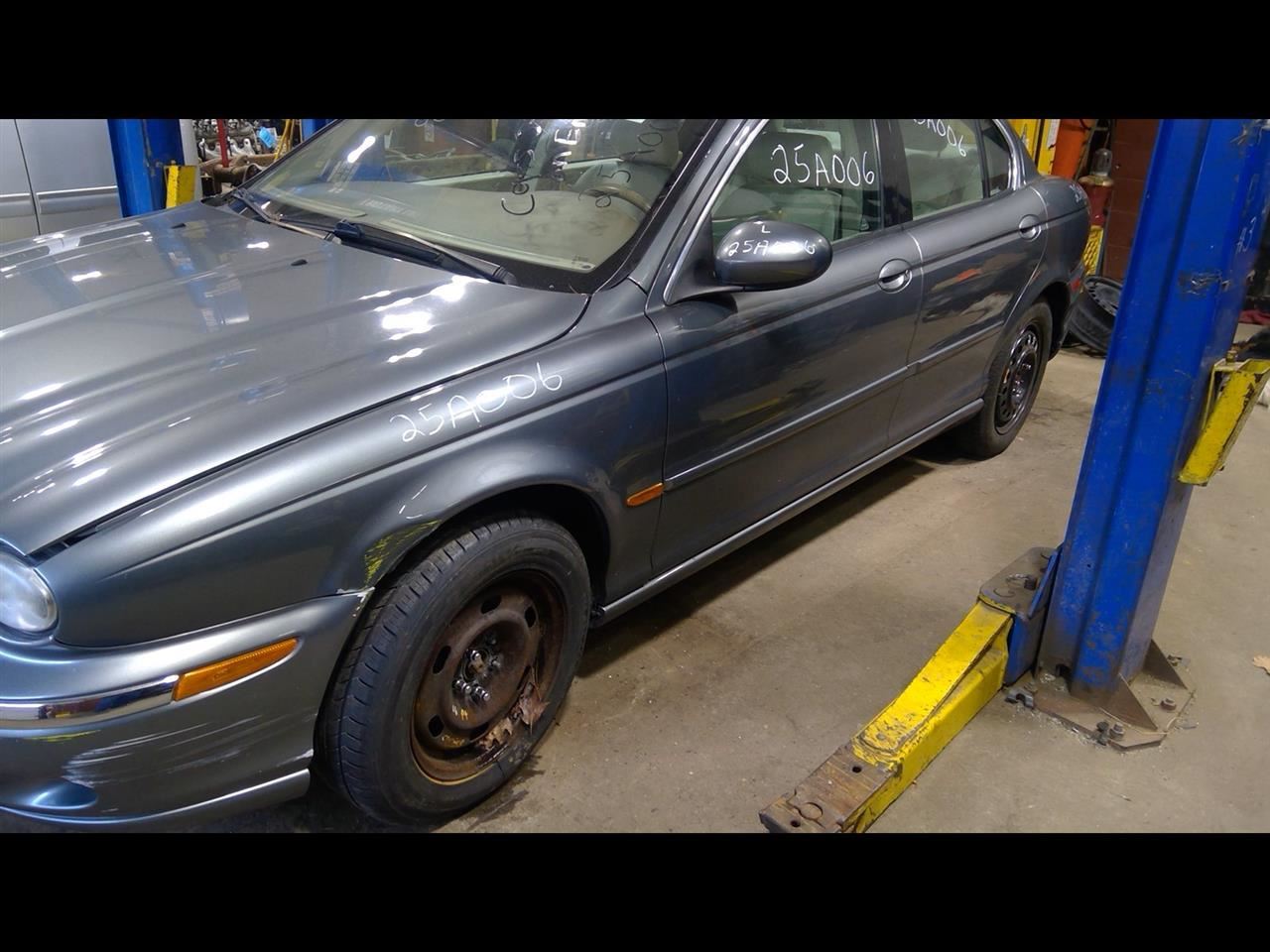 https://f005.backblazeb2.com/file/img-partshotlines-com/Inventory/NE231/Vehicle/18618_06.jpg