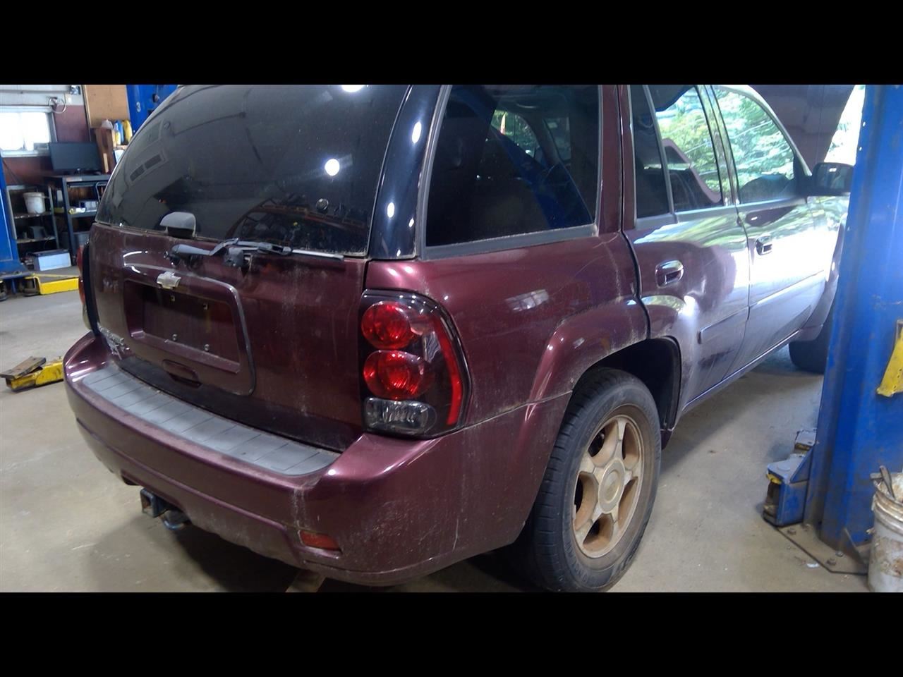 https://f005.backblazeb2.com/file/img-partshotlines-com/Inventory/NE231/Vehicle/18659_02.jpg