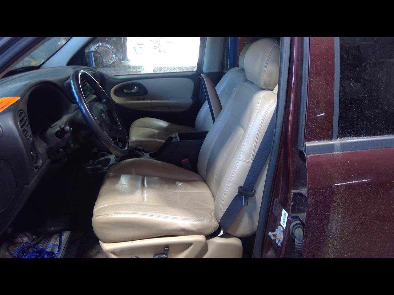 https://f005.backblazeb2.com/file/img-partshotlines-com/Inventory/NE231/Vehicle/18659_05.jpg