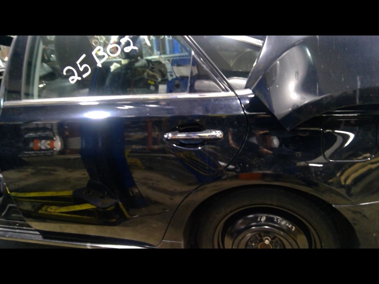 https://f005.backblazeb2.com/file/img-partshotlines-com/Inventory/NE231/Vehicle/18668_10.jpg
