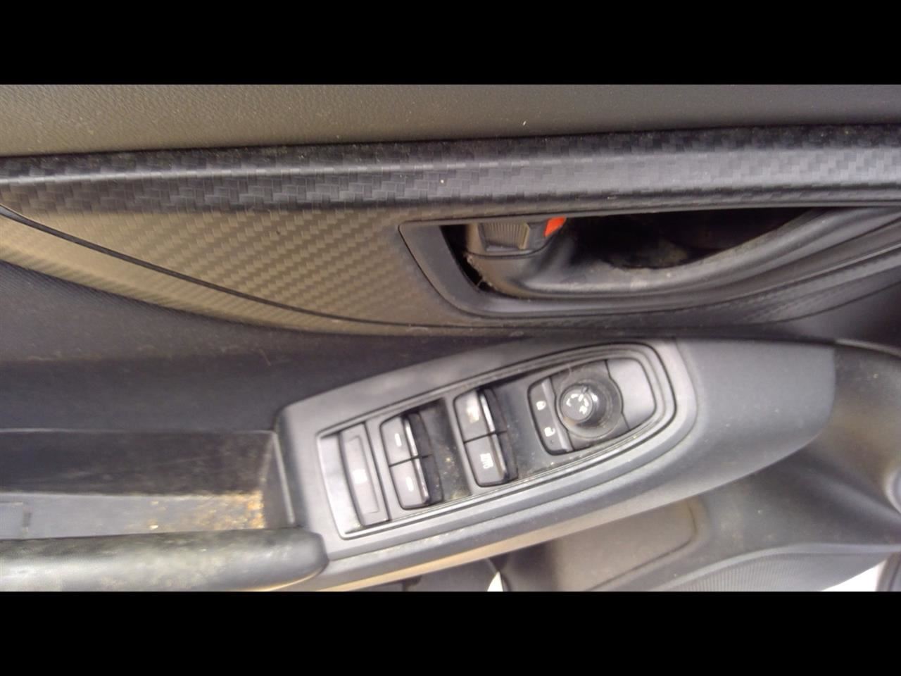 https://f005.backblazeb2.com/file/img-partshotlines-com/Inventory/NE231/Vehicle/18721_07.jpg