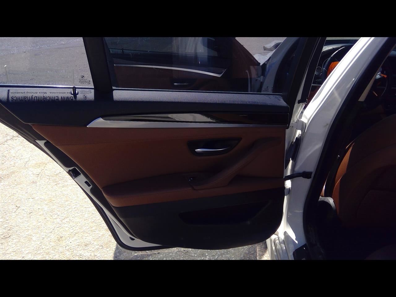 https://f005.backblazeb2.com/file/img-partshotlines-com/Inventory/NE231/Vehicle/18728_08.jpg