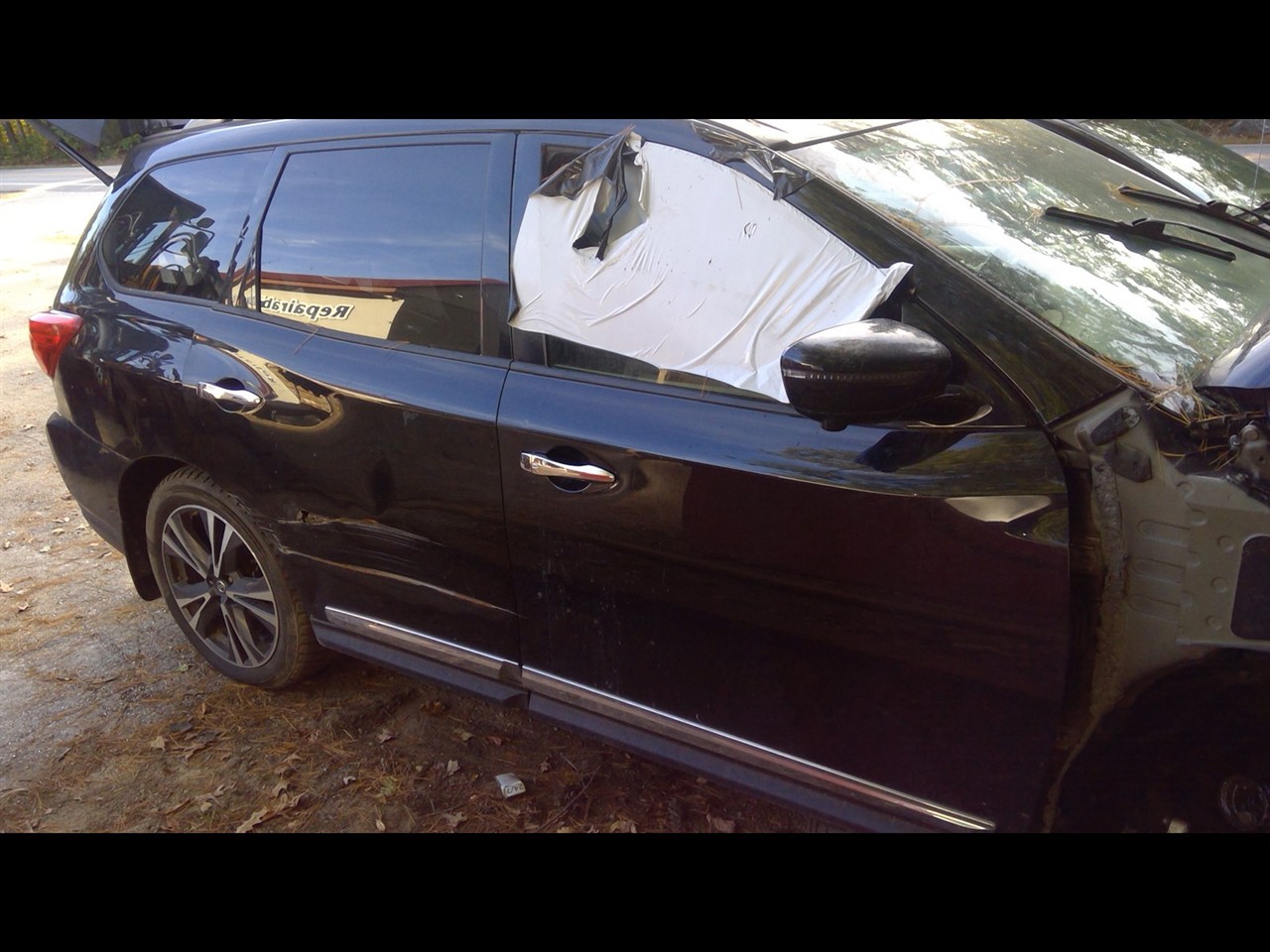 https://f005.backblazeb2.com/file/img-partshotlines-com/Inventory/NE231/Vehicle/18972_11.jpg
