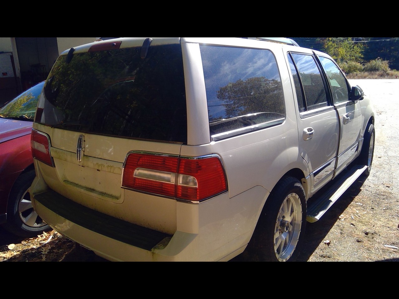 https://f005.backblazeb2.com/file/img-partshotlines-com/Inventory/NE231/Vehicle/18988_03.jpg