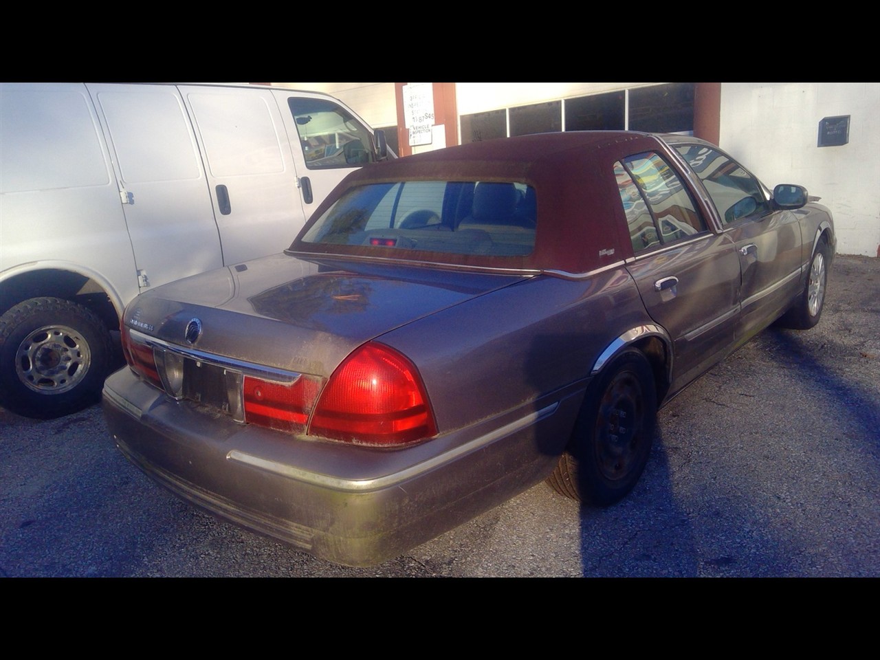 https://f005.backblazeb2.com/file/img-partshotlines-com/Inventory/NE231/Vehicle/19028_05.jpg
