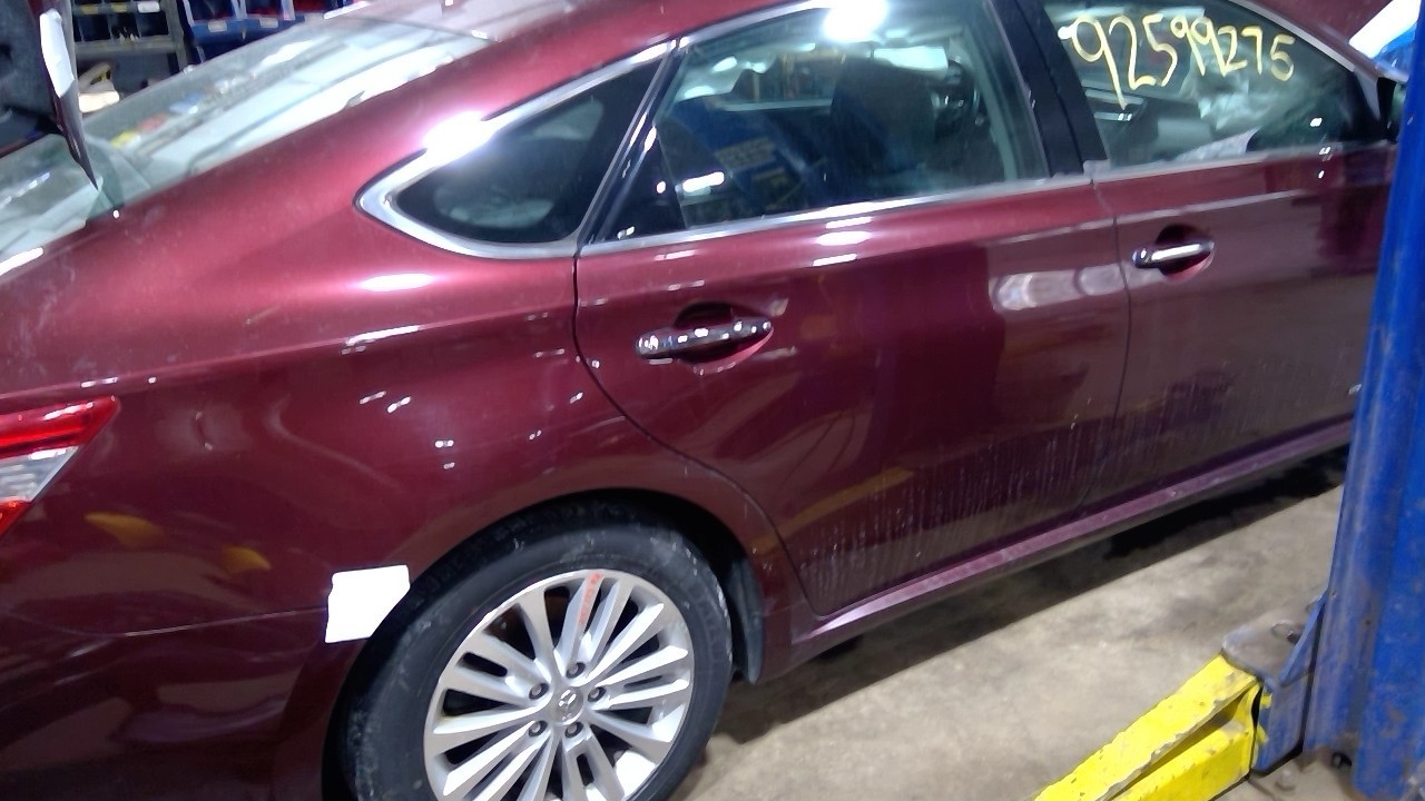 https://f005.backblazeb2.com/file/img-partshotlines-com/Inventory/NE231/Vehicle/19052_12.jpg