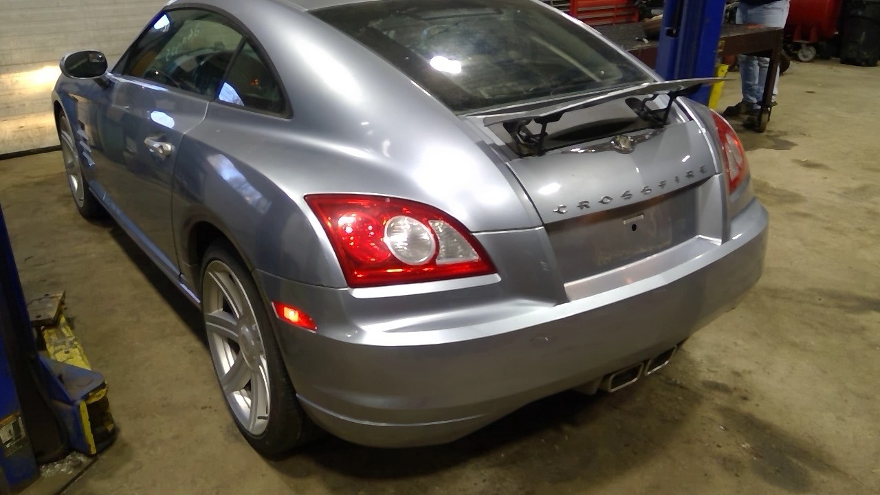https://f005.backblazeb2.com/file/img-partshotlines-com/Inventory/NE231/Vehicle/19063_08.jpg
