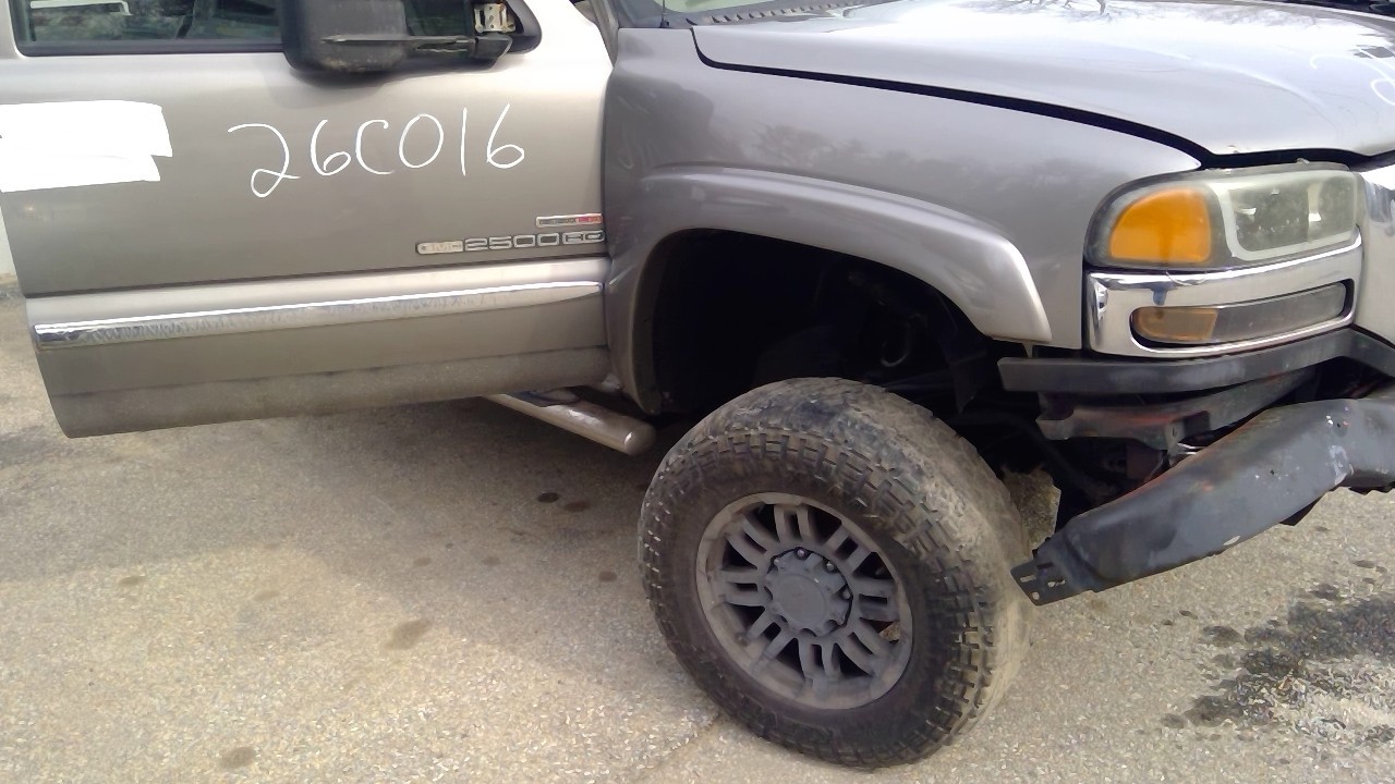 https://f005.backblazeb2.com/file/img-partshotlines-com/Inventory/NE231/Vehicle/19077_04.jpg