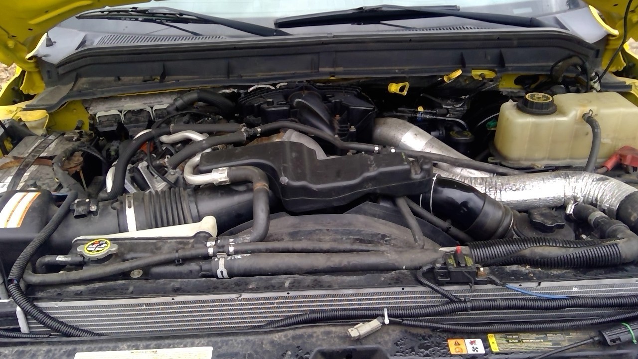 https://f005.backblazeb2.com/file/img-partshotlines-com/Inventory/NE231/Vehicle/19094_12.jpg
