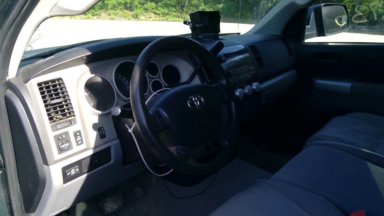 https://f005.backblazeb2.com/file/img-partshotlines-com/Inventory/NE231/Vehicle/19139_08.jpg