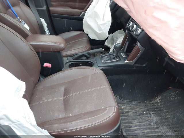 https://f005.backblazeb2.com/file/img-partshotlines-com/Inventory/NE231/Vehicle/19140_04.jpg