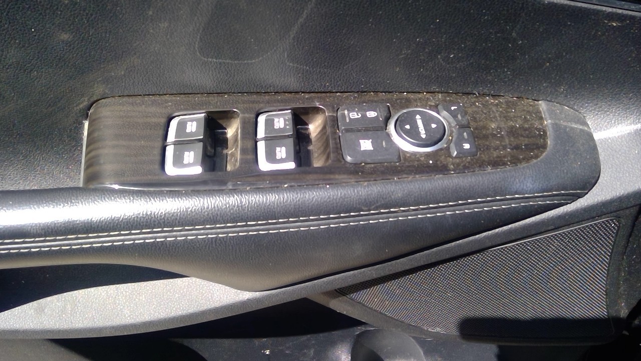 https://f005.backblazeb2.com/file/img-partshotlines-com/Inventory/NE231/Vehicle/19234_05.jpg