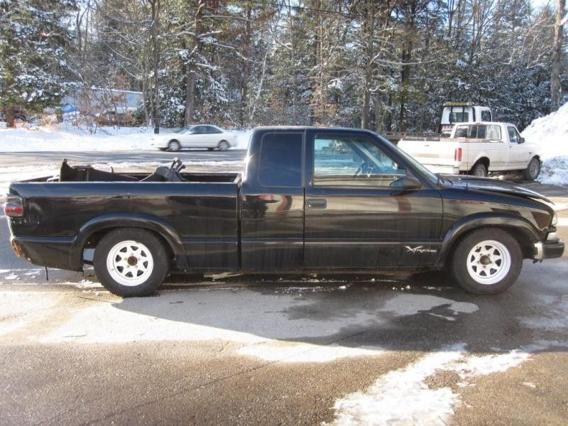 https://f005.backblazeb2.com/file/img-partshotlines-com/Inventory/NE231/Vehicle/9122_01.jpg