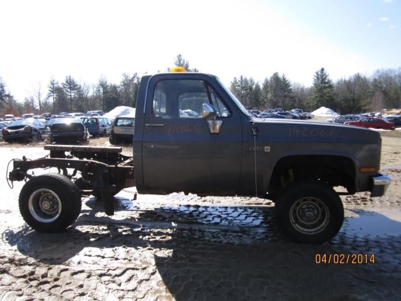 https://f005.backblazeb2.com/file/img-partshotlines-com/Inventory/NE231/Vehicle/9254_03.jpg