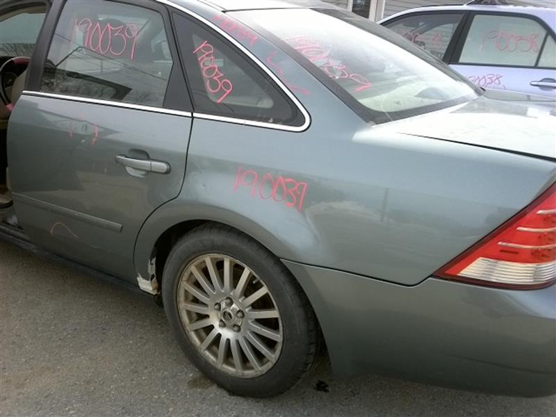 https://f005.backblazeb2.com/file/img-partshotlines-com/Inventory/NE243/Vehicle/10915_04.jpg