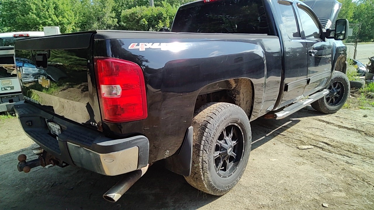 https://f005.backblazeb2.com/file/img-partshotlines-com/Inventory/NE243/Vehicle/22450_05.jpg