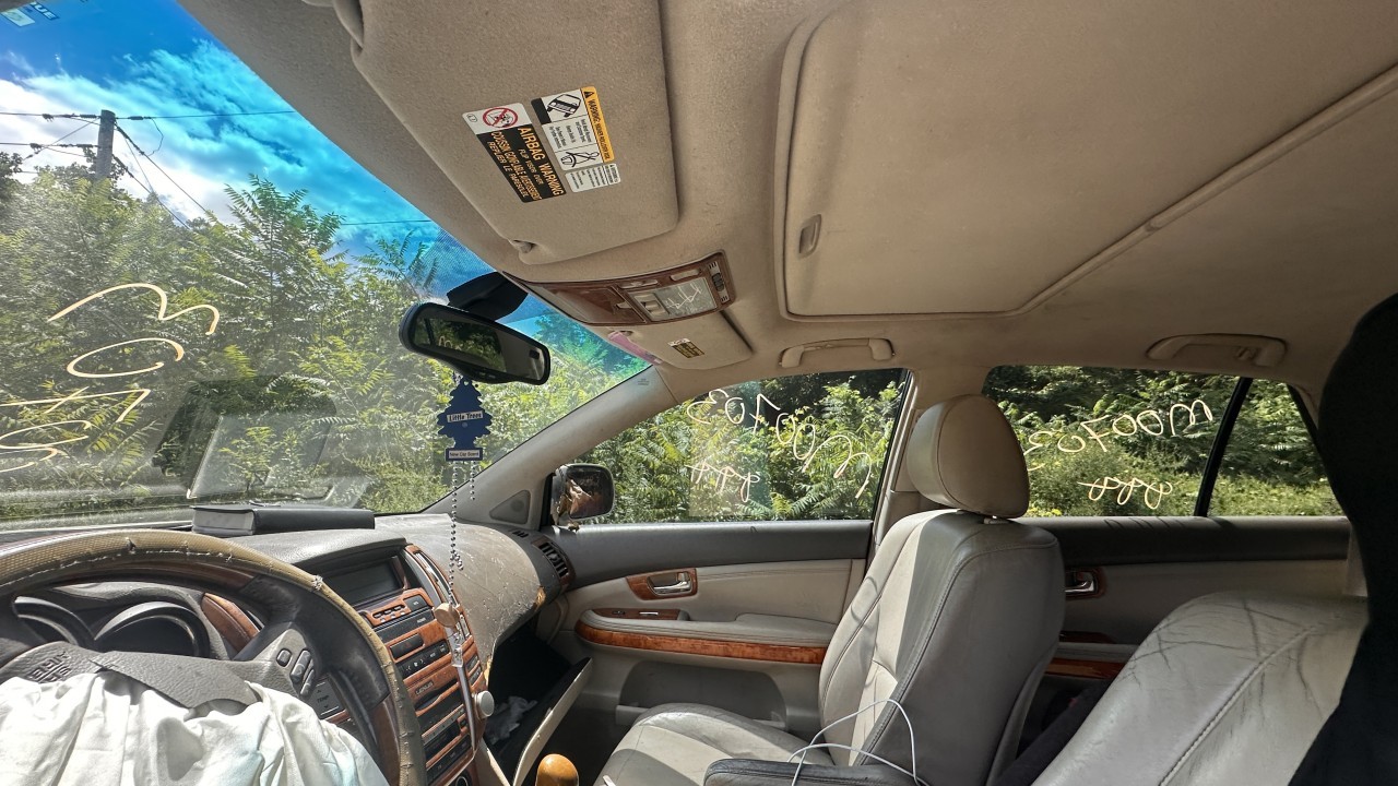 https://f005.backblazeb2.com/file/img-partshotlines-com/Inventory/NE279/Vehicle/1011_11.jpg