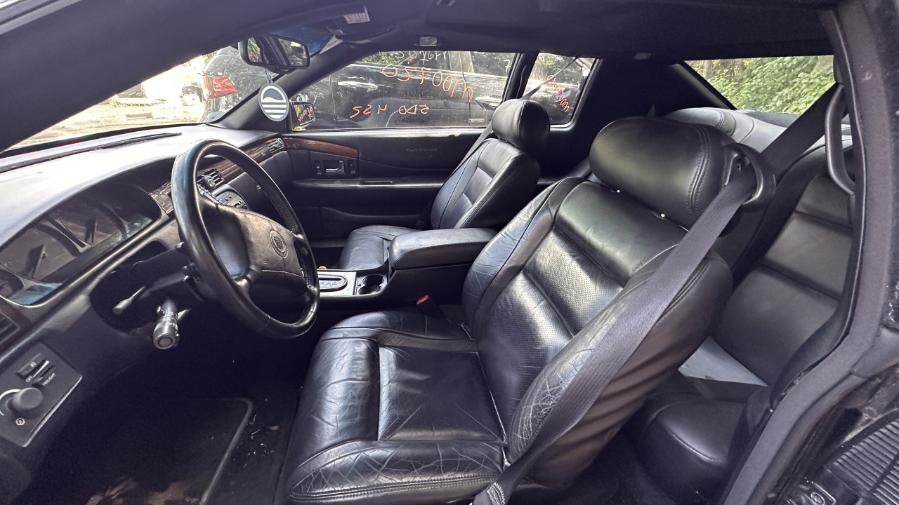 https://f005.backblazeb2.com/file/img-partshotlines-com/Inventory/NE279/Vehicle/1033_11.jpg