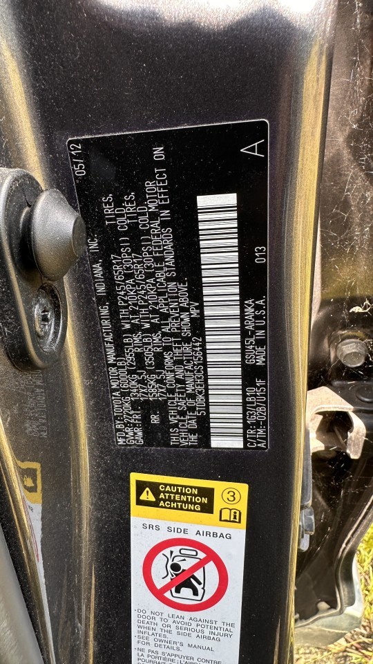 https://f005.backblazeb2.com/file/img-partshotlines-com/Inventory/NE279/Vehicle/1037_01.jpg
