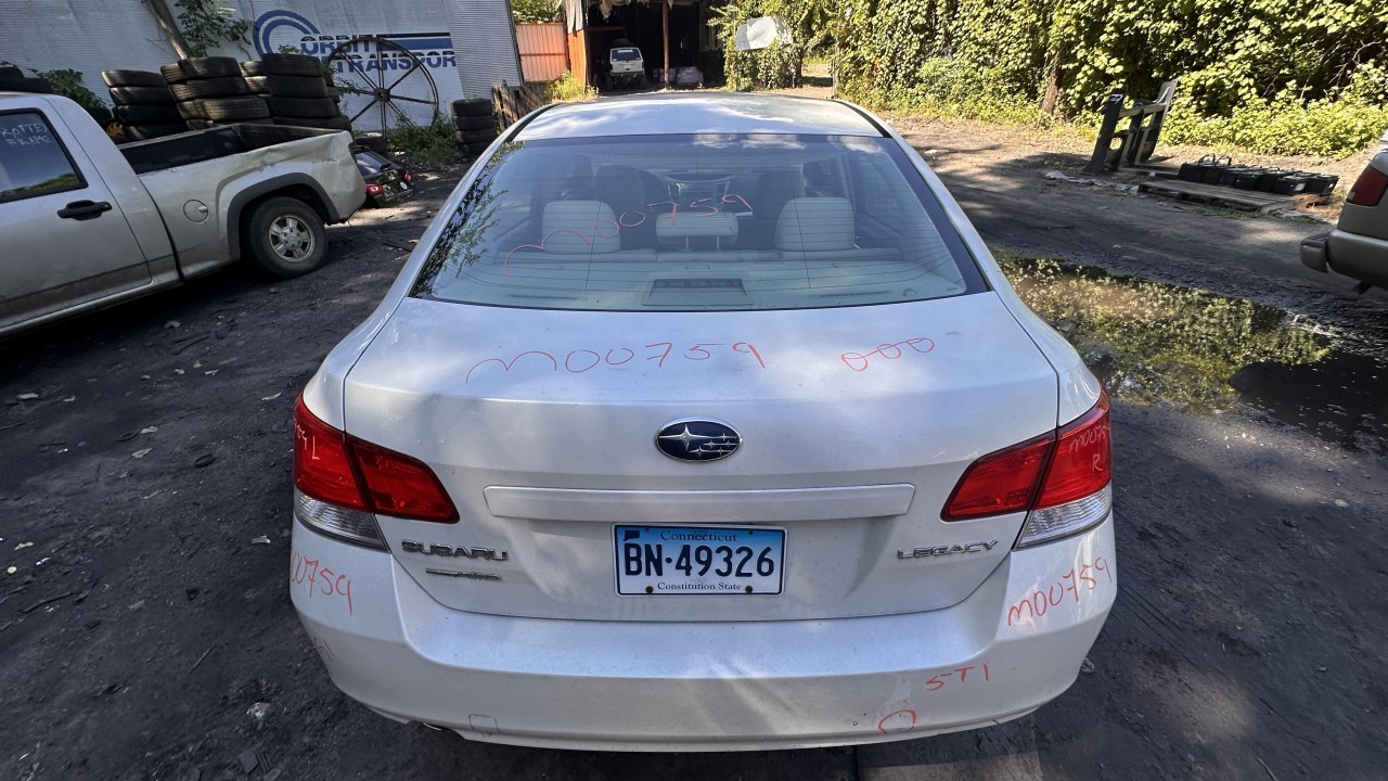 https://f005.backblazeb2.com/file/img-partshotlines-com/Inventory/NE279/Vehicle/1074_09.jpg