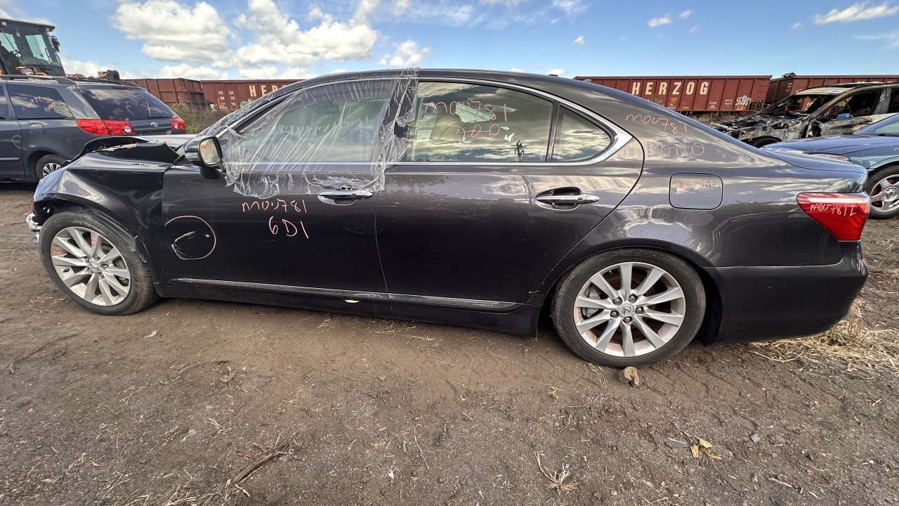 https://f005.backblazeb2.com/file/img-partshotlines-com/Inventory/NE279/Vehicle/1105_02.jpg