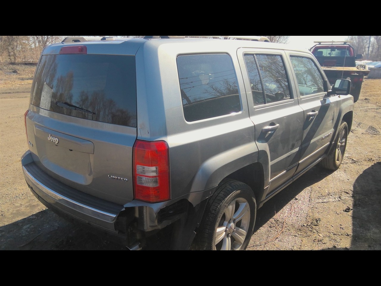 https://f005.backblazeb2.com/file/img-partshotlines-com/Inventory/NE279/Vehicle/203_07.jpg