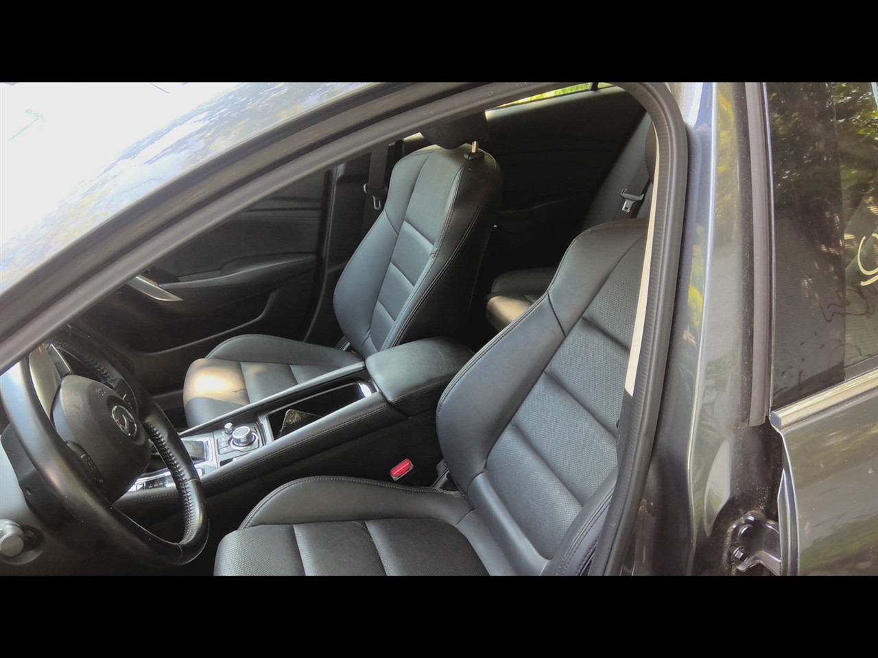 https://f005.backblazeb2.com/file/img-partshotlines-com/Inventory/NE279/Vehicle/410_08.jpg