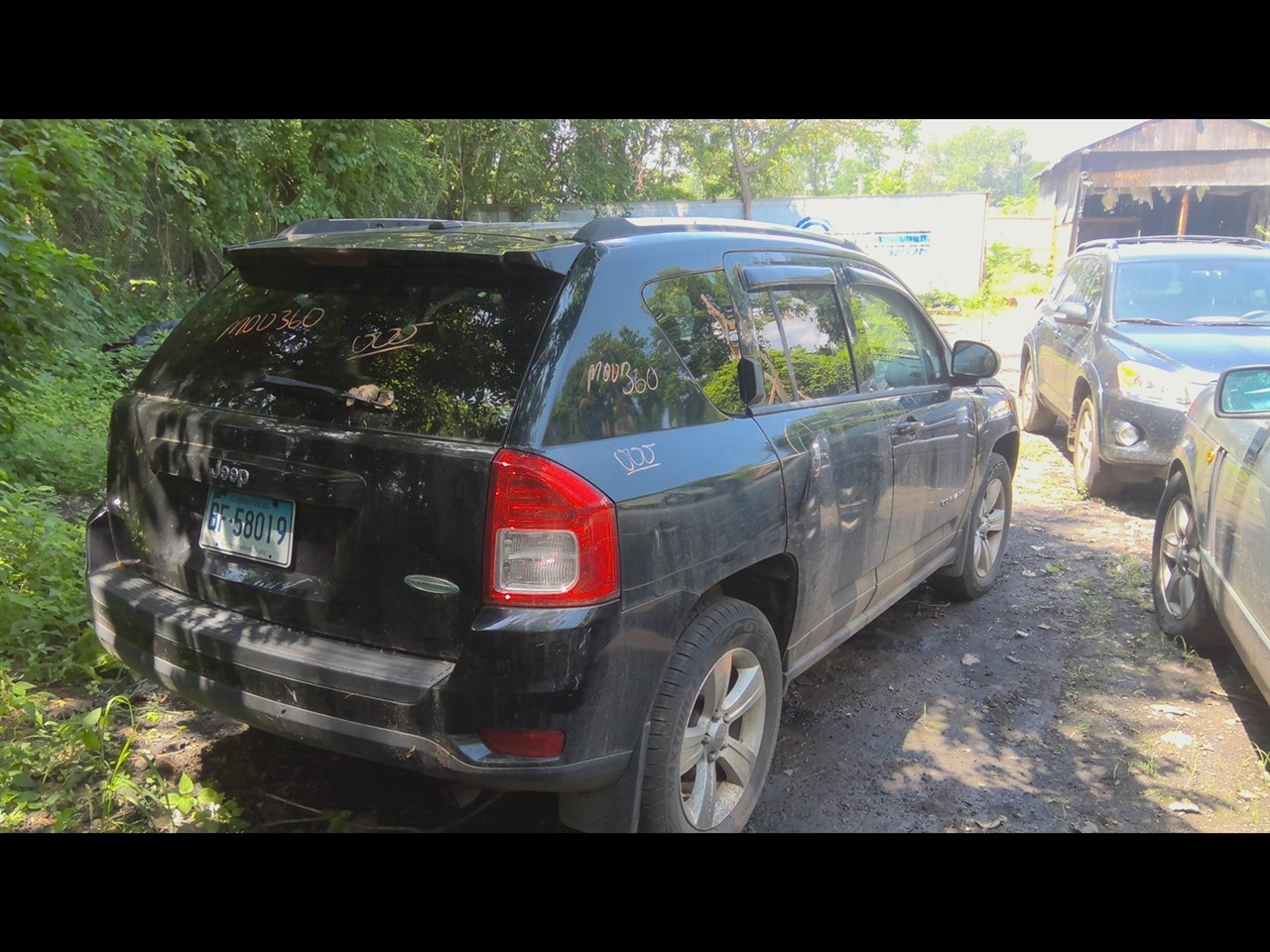 https://f005.backblazeb2.com/file/img-partshotlines-com/Inventory/NE279/Vehicle/412_05.jpg