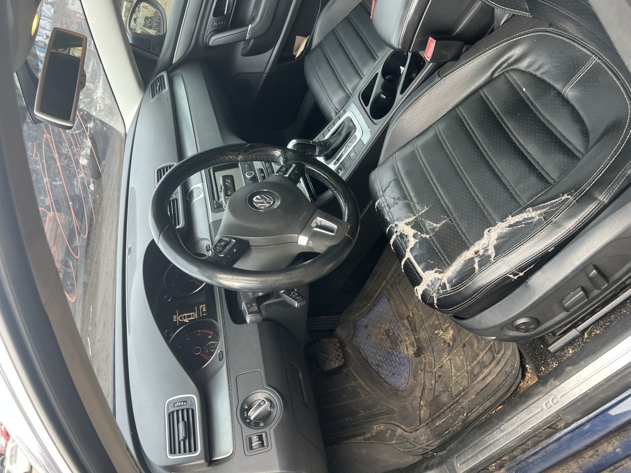 https://f005.backblazeb2.com/file/img-partshotlines-com/Inventory/NE279/Vehicle/807_08.jpg