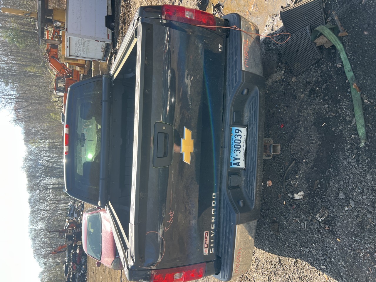 https://f005.backblazeb2.com/file/img-partshotlines-com/Inventory/NE279/Vehicle/837_04.jpg