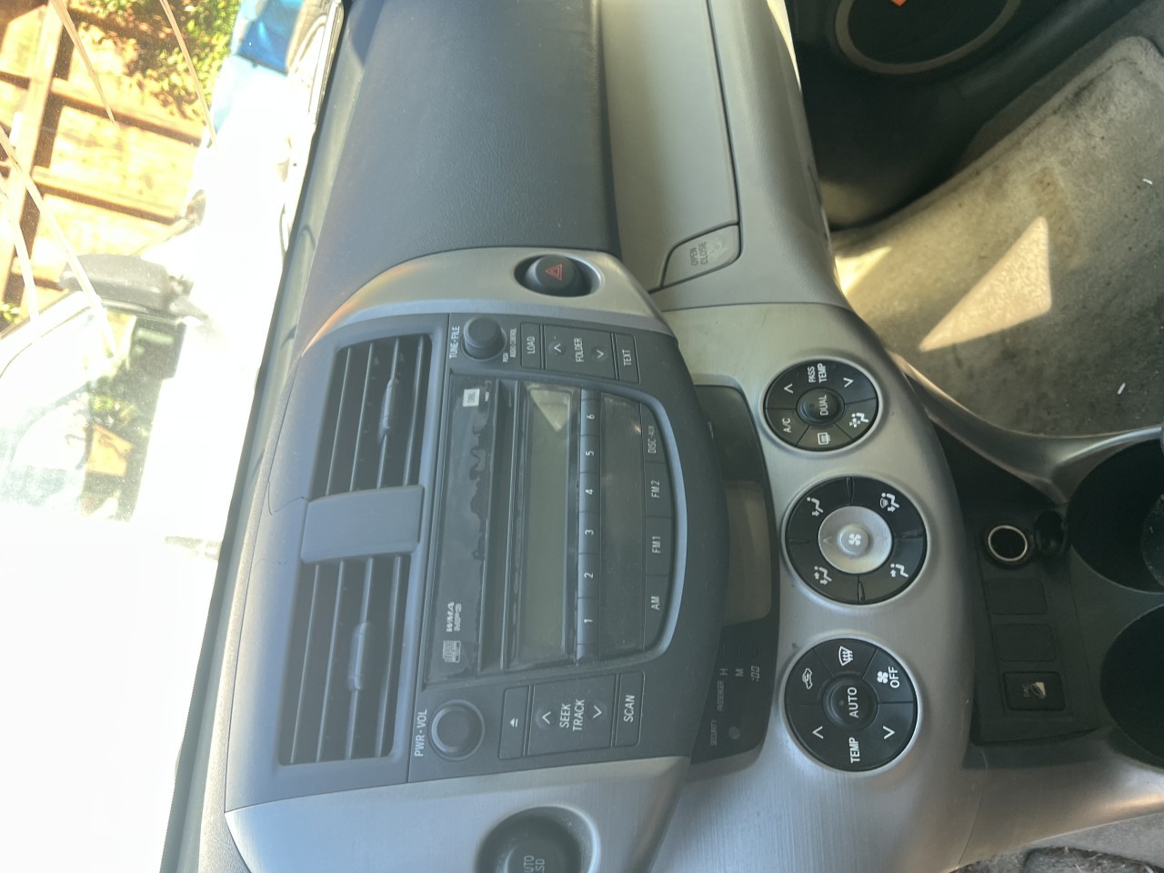 https://f005.backblazeb2.com/file/img-partshotlines-com/Inventory/NE279/Vehicle/921_05.jpg