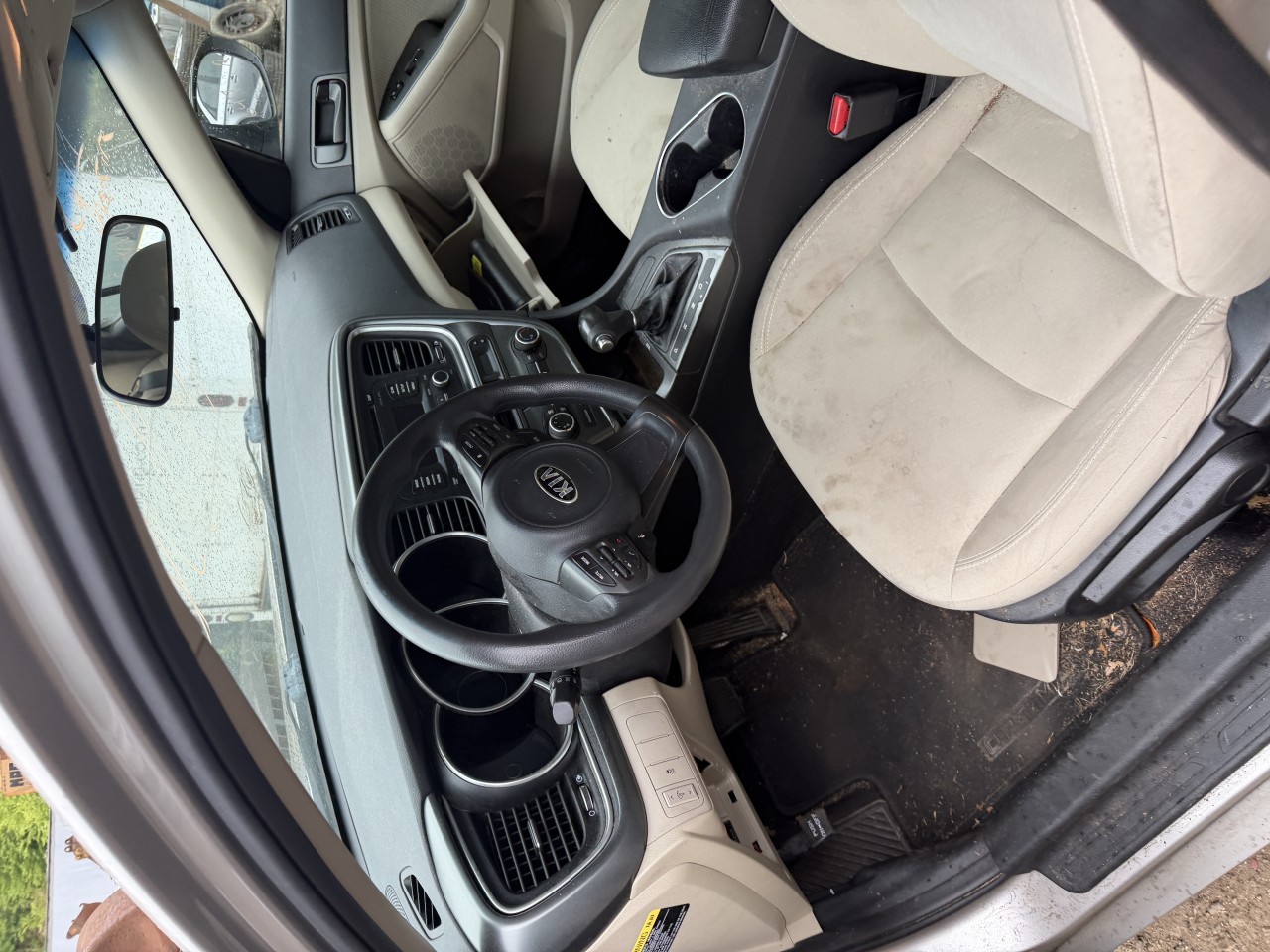 https://f005.backblazeb2.com/file/img-partshotlines-com/Inventory/NE279/Vehicle/948_03.jpg
