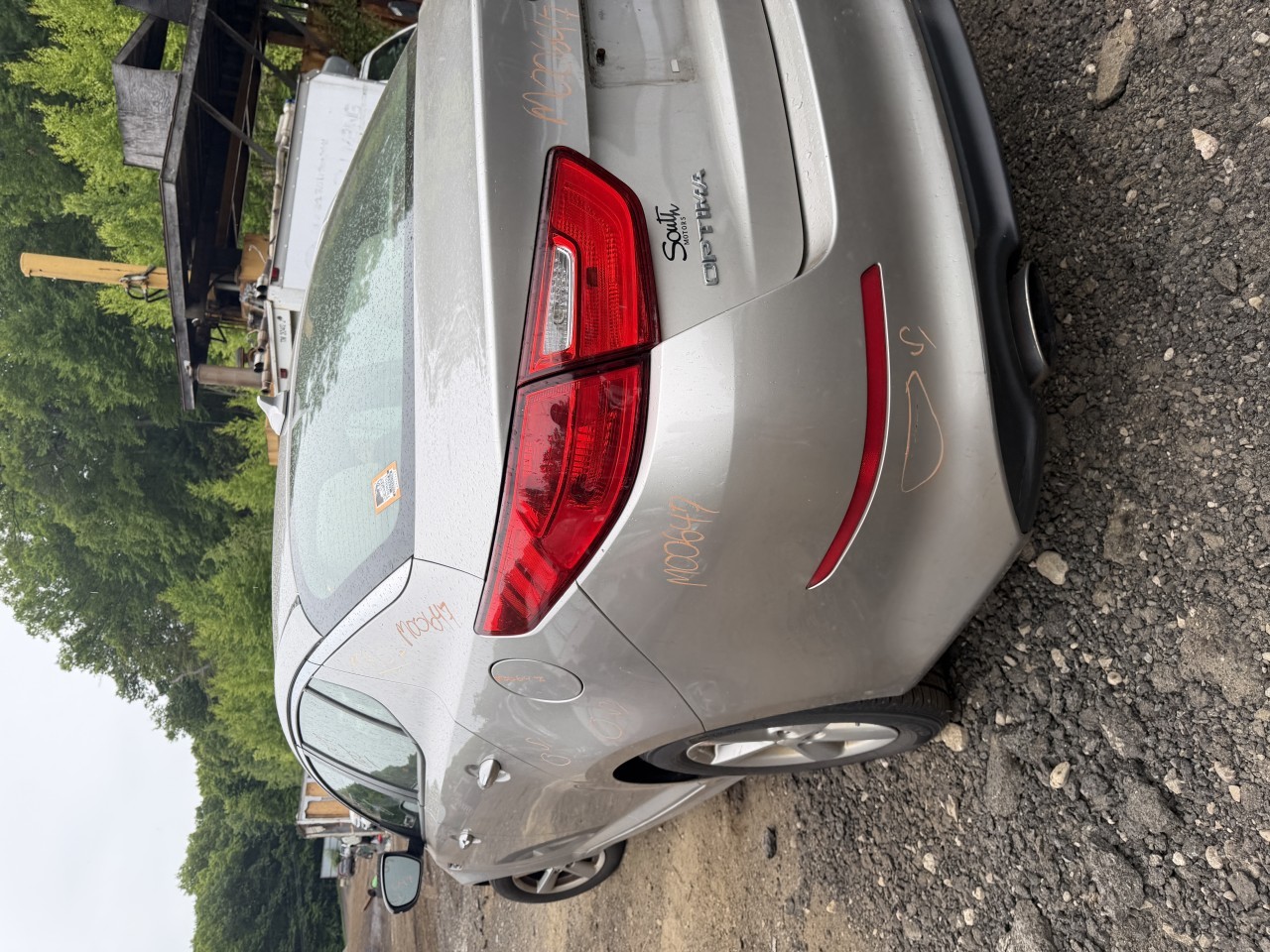 https://f005.backblazeb2.com/file/img-partshotlines-com/Inventory/NE279/Vehicle/948_06.jpg