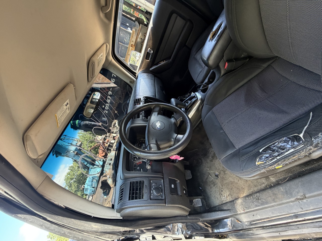 https://f005.backblazeb2.com/file/img-partshotlines-com/Inventory/NE279/Vehicle/971_08.jpg