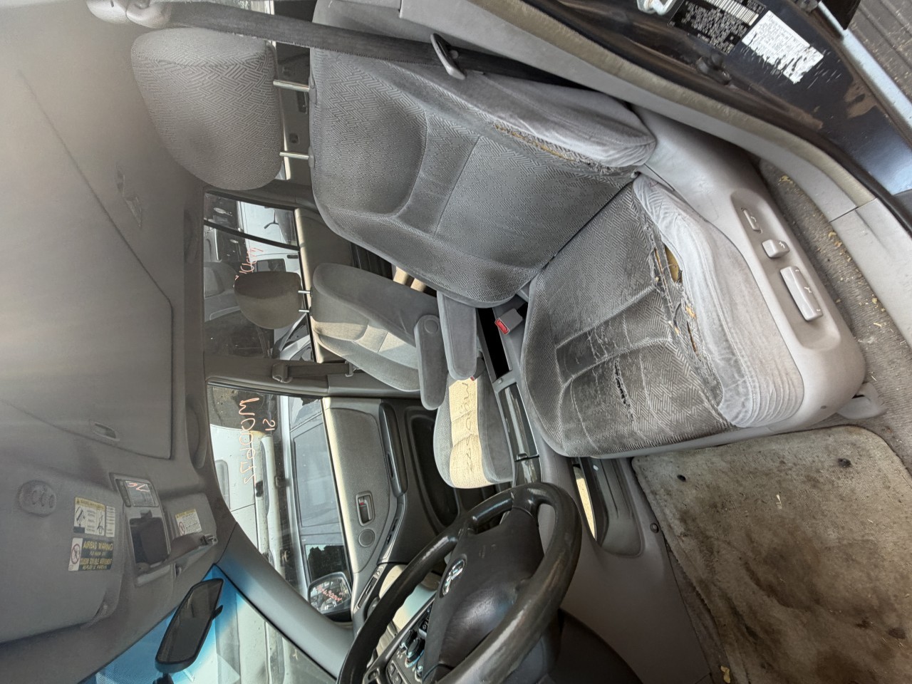 https://f005.backblazeb2.com/file/img-partshotlines-com/Inventory/NE279/Vehicle/977_03.jpg