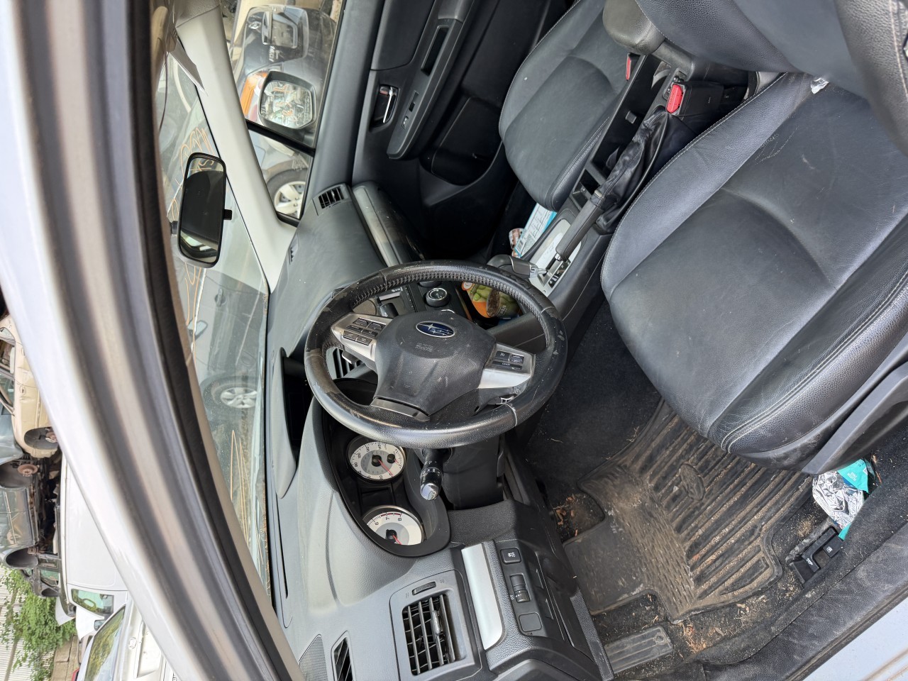 https://f005.backblazeb2.com/file/img-partshotlines-com/Inventory/NE279/Vehicle/990_07.jpg