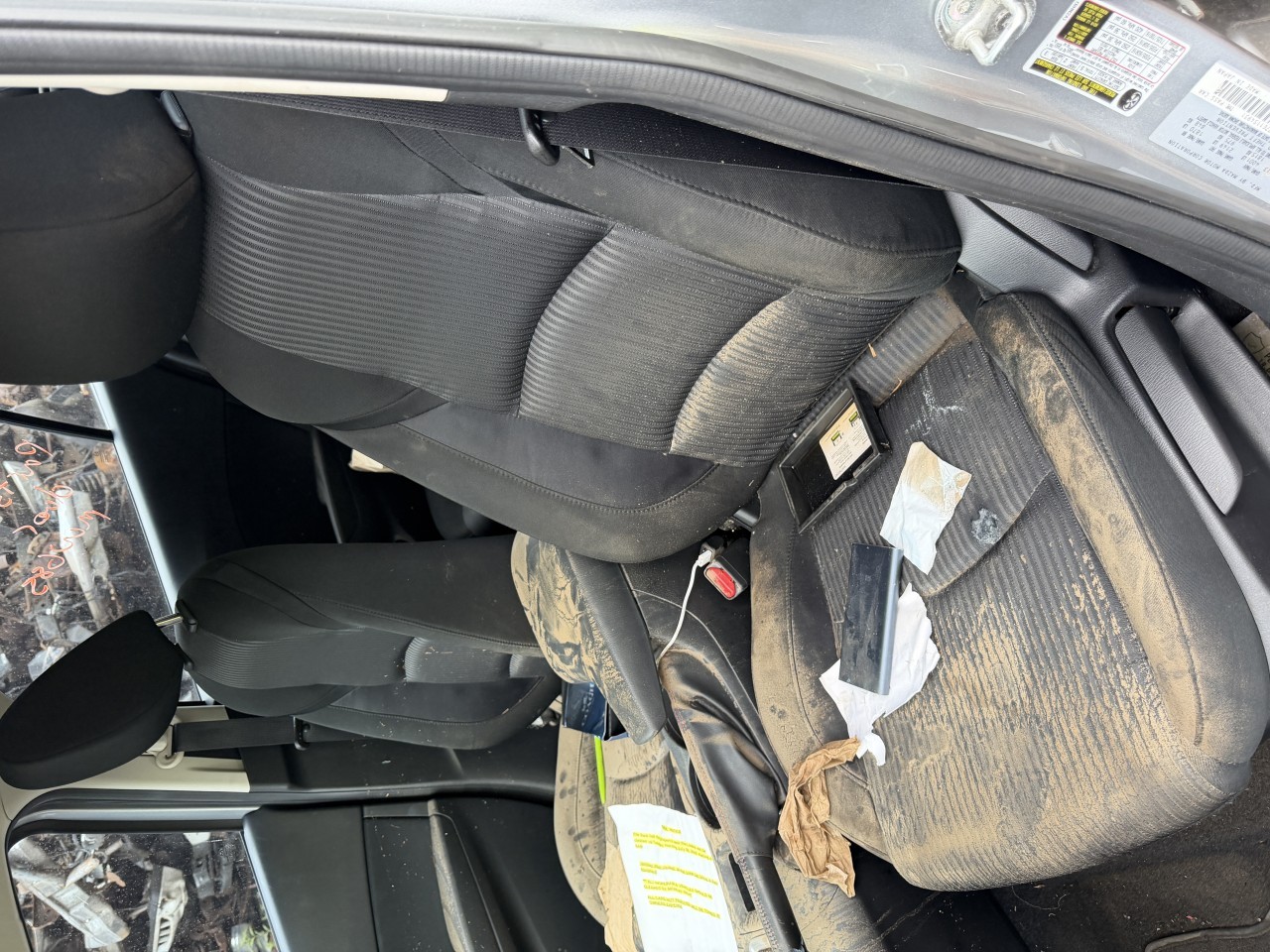 https://f005.backblazeb2.com/file/img-partshotlines-com/Inventory/NE279/Vehicle/991_04.jpg
