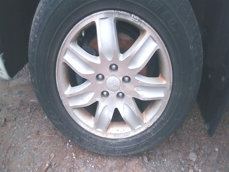 https://f005.backblazeb2.com/file/img-partshotlines-com/Inventory/NE280/Vehicle/34494_08.jpg