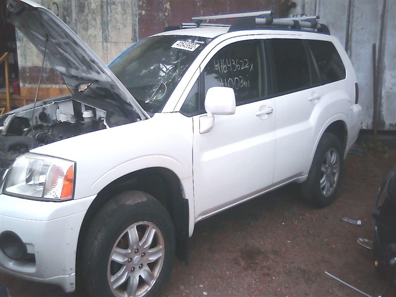 https://f005.backblazeb2.com/file/img-partshotlines-com/Inventory/NE280/Vehicle/34494_11.jpg