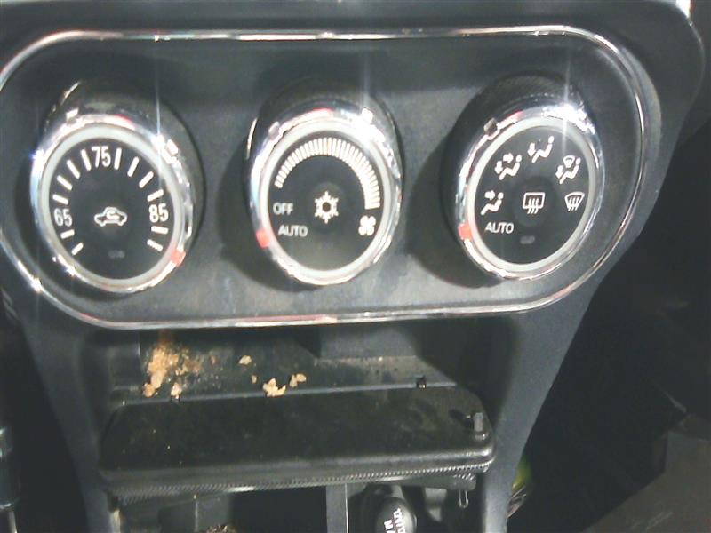 https://f005.backblazeb2.com/file/img-partshotlines-com/Inventory/NE280/Vehicle/35116_03.jpg